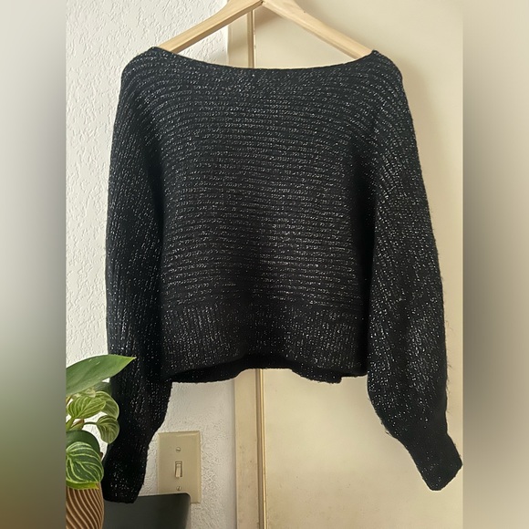 Abercrombie & Fitch | Shimmery Black Boat Neck Sweater XXS - Picture 3 of 8
